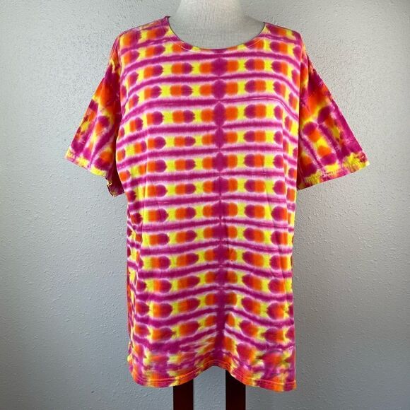 Tops - Handmade Tie Dye T-Shirt Size XL